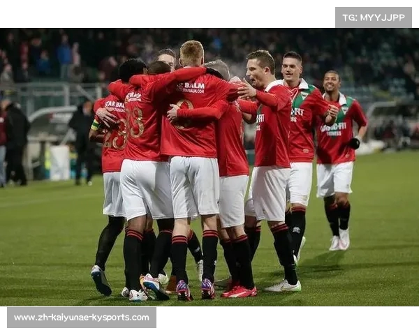 荷甲球队战胜意甲球队：荷甲球队对抗意甲球队的历史与战绩